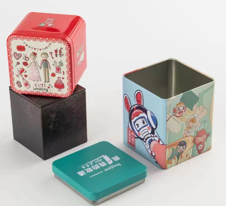 Vintage Charm in Every Tin Case: Custom Solutions by Juyou